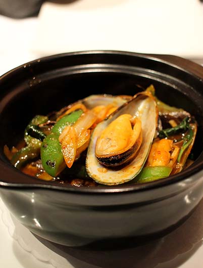 Thai-style mussels